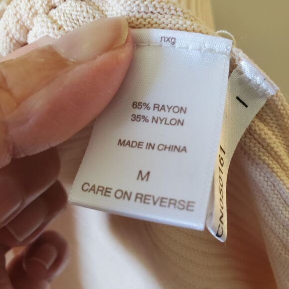 NWT WOMENS MEDIUM EVA MENDES BEIGE PEPLUM SLEEVELESS RIBBED KNIT SWEATER - Picture 4 of 11